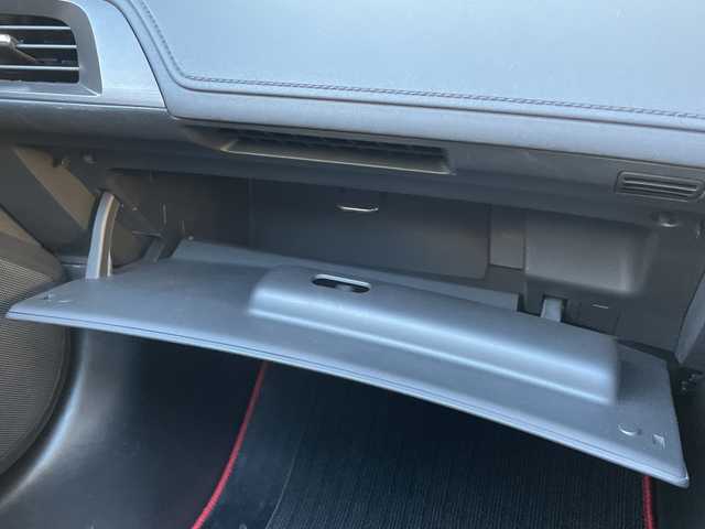 ホンダ Ｓ６６０ α 兵庫県 2016(平28)年 4万km プレミアムスターホワイトパール 5MT/ディスプレイオーディオ/(USB/HDMI)/ETC/バックカメラ/クルーズコントロール/前方ドライブレコーダー/ハーフレザーシート/ステアリングリモコン/スマートキー/純正フロアマット