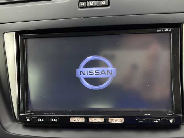 日産 ラフェスタ ハイウェイスターG 新潟県 2011(平23)年 11万km スパークリングブラック 純正HDDナビ/　　CD/DVD/AM/FM/フルセグ/BT/バックモニター/片側パワースライドドア/HIDオートライト/17インチ純正アルミホイール付/アイドリングストップ/ステアリングスイッチ/電動格納ミラー/ドライブレコーダー/純正フロアマット/スマートキー/ETC