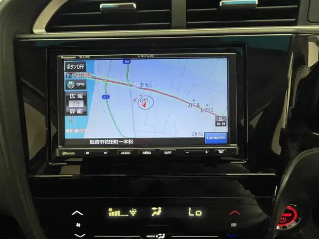 ホンダ シャトル ハイブリッド ホンダセンシング 兵庫県 2022(令4)年 5.8万km ルナシルバーM ホンダセンシング/社外メモリーナビ/（AM＆FM＆BT）/バックカメラ/ビルトインETC/レーダークルーズコントロール/オートライト/LEDライト/社外フロアマット/スマートキー/プッシュスタート/Wエアバッグ/スペアキー有り