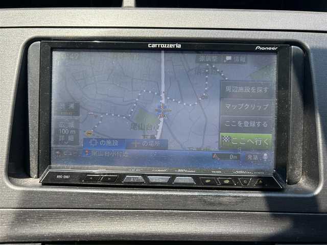 トヨタ プリウス S　LEDエディション 埼玉県 2010(平22)年 8.1万km ダークバイオレットマイカメタリック HDDナビ 品番：AVIC-ZH07/（フルセグTV/AM/FM/BT）/純正17インチAW/ＥＴＣ/純正ドアバイザー/純正フロアマット/横滑り防止装置/オートライト/トノカバー/電動格納ミラー/ステアリングスイッチ/スマートキー/プッシュスタート/スペアキー1本/ナビ/車両取扱説明書/保証書