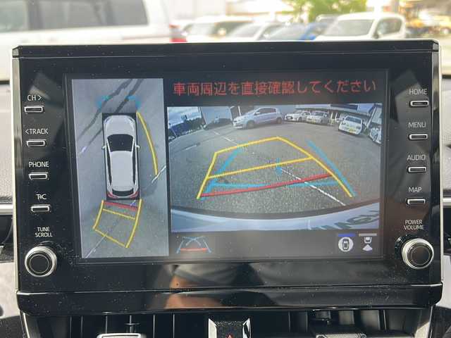 トヨタ カローラ クロス Z 石川県 2023(令5)年 4.4万km プラチナホワイトパールマイカ セーフティセンス/・プリクラッシュセーフティ/・レーダークルーズコントロール/・レーントレーシングアシスト/・オートマチックハイビーム/・ロードサインアシスト/パーキングサポートブレーキ/純正ディスプレイオーディオ/【Bluetooth・HDMI・DVD・FM/AM】/パノラミックビューモニター/パワーバックドア/運転席シートヒーター/LEDヘッドライト/・シーケンシャルターンランプ/・フォグランプ/・オートライト/スマートキー/・プッシュスタート/・スペアキー/ビルトインETC/前後ドライブレコーダー/ハーフレザーシート/純正ドアバイザー/純正フロアマット/新車時保証書/取扱説明書