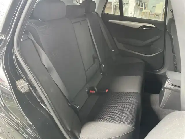 ＢＭＷ Ｘ１ xDrive 20i 宮城県 2012(平24)年 7.9万km サファイアブラックP 純正メーカーナビ（FM:AM:CD:DVD）/ETC/プッシュスタート/USBポート/ダウンヒルアシストコントロール