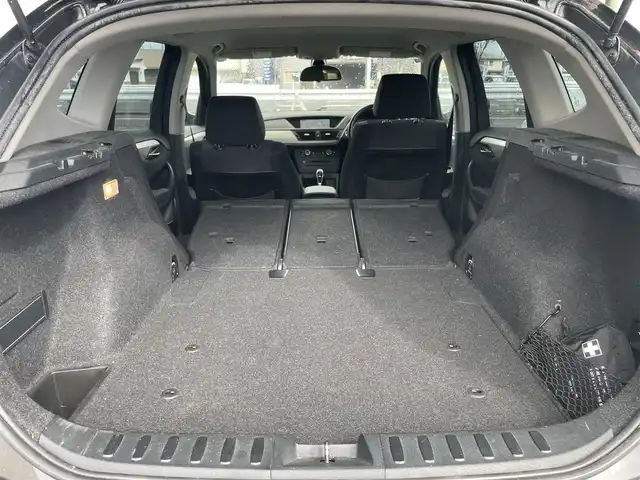 ＢＭＷ Ｘ１ xDrive 20i 宮城県 2012(平24)年 7.9万km サファイアブラックP 純正メーカーナビ（FM:AM:CD:DVD）/ETC/プッシュスタート/USBポート/ダウンヒルアシストコントロール