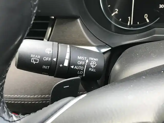 マツダ アテンザ ワゴン XD Lパッケージ 富山県 2018(平30)年 3.8万km マシーングレープレミアムM 4WD/ワンオーナー/サンルーフ/純正8型ナビ/　(Bluetooth/CD/DVD)/フルセグTV/360度ビューモニター/セルスタードライブレコーダー/全車速追従機能付レーダークルコン/パーキングセンサー/i-ACTIVSENSE/・アドバンスドスマートシティブレーキサポート/・後退時スマートシティブレーキサポート/・AT誤発進抑制制御機能/・スマートブレーキサポート/・レーンキープアシストシステム/・車線逸脱警報システム/・ブラインドスポットモニタリング/・ドライバーアテンションアラート/・交通標識認識システム/アクティブドライビングディスプレイ/ツインターボ/LEDヘッドランプ/本革巻きステアリング/ステアリングヒーター/パドルシフト/ナッパ革シート/全席シートヒーター/前席パワーシート/ベンチレーション/運転席シートメモリー/BOSEサウンドシステム/純正19インチアルミホイール/アドバンストキーレスエントリーシステム/禁煙車