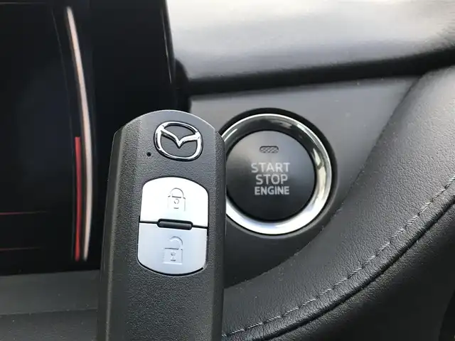マツダ アテンザ ワゴン XD Lパッケージ 富山県 2018(平30)年 3.8万km マシーングレープレミアムM 4WD/ワンオーナー/サンルーフ/純正8型ナビ/　(Bluetooth/CD/DVD)/フルセグTV/360度ビューモニター/セルスタードライブレコーダー/全車速追従機能付レーダークルコン/パーキングセンサー/i-ACTIVSENSE/・アドバンスドスマートシティブレーキサポート/・後退時スマートシティブレーキサポート/・AT誤発進抑制制御機能/・スマートブレーキサポート/・レーンキープアシストシステム/・車線逸脱警報システム/・ブラインドスポットモニタリング/・ドライバーアテンションアラート/・交通標識認識システム/アクティブドライビングディスプレイ/ツインターボ/LEDヘッドランプ/本革巻きステアリング/ステアリングヒーター/パドルシフト/ナッパ革シート/全席シートヒーター/前席パワーシート/ベンチレーション/運転席シートメモリー/BOSEサウンドシステム/純正19インチアルミホイール/アドバンストキーレスエントリーシステム/禁煙車
