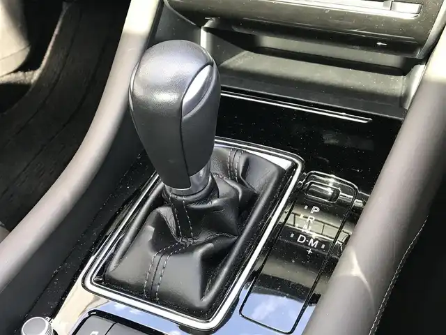 マツダ アテンザ ワゴン XD Lパッケージ 富山県 2018(平30)年 3.8万km マシーングレープレミアムM 4WD/ワンオーナー/サンルーフ/純正8型ナビ/　(Bluetooth/CD/DVD)/フルセグTV/360度ビューモニター/セルスタードライブレコーダー/全車速追従機能付レーダークルコン/パーキングセンサー/i-ACTIVSENSE/・アドバンスドスマートシティブレーキサポート/・後退時スマートシティブレーキサポート/・AT誤発進抑制制御機能/・スマートブレーキサポート/・レーンキープアシストシステム/・車線逸脱警報システム/・ブラインドスポットモニタリング/・ドライバーアテンションアラート/・交通標識認識システム/アクティブドライビングディスプレイ/ツインターボ/LEDヘッドランプ/本革巻きステアリング/ステアリングヒーター/パドルシフト/ナッパ革シート/全席シートヒーター/前席パワーシート/ベンチレーション/運転席シートメモリー/BOSEサウンドシステム/純正19インチアルミホイール/アドバンストキーレスエントリーシステム/禁煙車
