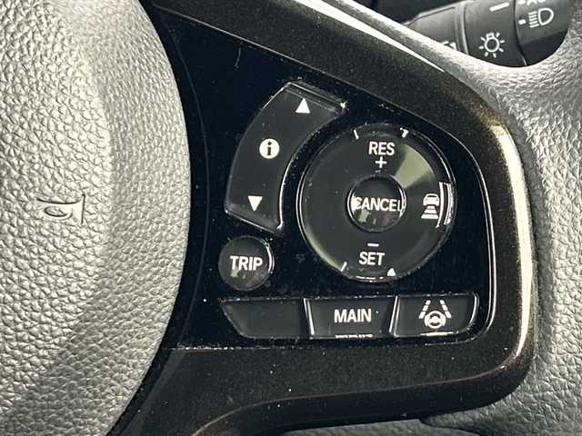 ホンダ Ｎ ＢＯＸ カスタム G L ホンダセンシング 愛知県 2018(平30)年 4.2万km プラチナホワイトパール 社外ナビ/・Bluetooth/・CD/DVD/Blu-ray/・フルセグテレビ/・SD音楽録音/バックカメラ/両側パワースライドドア/衝突軽減ブレーキ/レーンキープアシスト/オートマチックハイビーム/コーナーセンサー/レーダークルーズコントロール/ビルトインETC/LEDヘッドライト