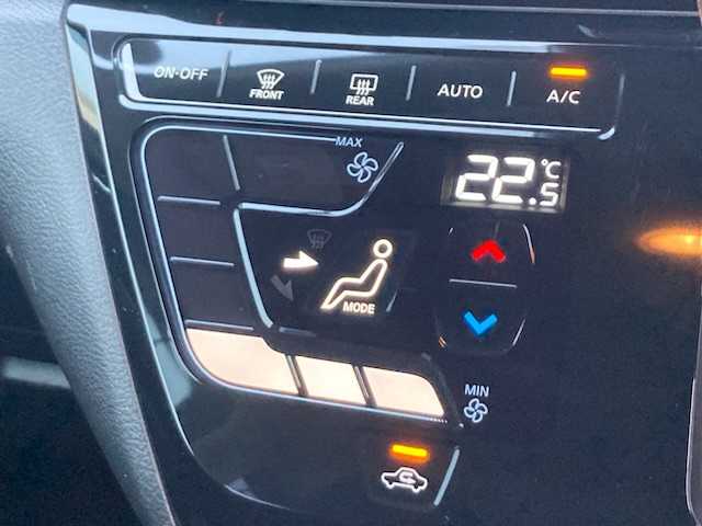 日産 デイズ ハイウェイスターG ターボ 三重県 2019(令1)年 10.5万km ホワイトパール (株)IDOMが運営する【じしゃロン四日市店】の自社ローン専用車両になります。こちらは現金またはオートローンご利用時の価格です。自社ローンご希望の方は別途その旨お申付け下さい/純正ナビ（CD/DVD/AM/FM/Bluetooth)/フルセグTV/エンジンスタートボタン/スマートキー/衝突軽減システム/レーンキープ/全方位カメラ/純正15インチAW