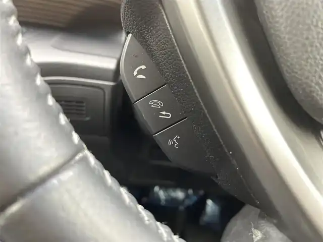 ホンダ フリード クロスター ホンダセンシング 宮城県 2020(令2)年 3.6万km プラチナホワイトパール 純正9型ナビ/・BT接続/フルセグTV/・CD/DVD/ホンダセンシング/・衝突軽減ブレーキ（CMBS）/・誤発進抑制機能/・歩行者事故低減ステアリング/・路外逸脱抑制機能/・アダプティブ・クルーズ・コントロール（ACC）/・車線維持支援システム（LKAS）/・先行車発進お知らせ機能/・標識認識機能/純正15インチAW/純正フロアマット/LEDヘッドライト/・フォグランプ