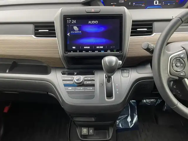 ホンダ フリード クロスター ホンダセンシング 宮城県 2020(令2)年 3.6万km プラチナホワイトパール 純正9型ナビ/・BT接続/フルセグTV/・CD/DVD/ホンダセンシング/・衝突軽減ブレーキ（CMBS）/・誤発進抑制機能/・歩行者事故低減ステアリング/・路外逸脱抑制機能/・アダプティブ・クルーズ・コントロール（ACC）/・車線維持支援システム（LKAS）/・先行車発進お知らせ機能/・標識認識機能/純正15インチAW/純正フロアマット/LEDヘッドライト/・フォグランプ