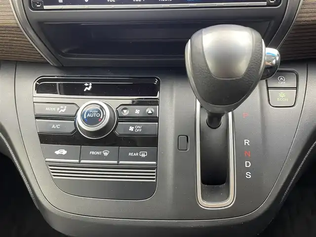 ホンダ フリード クロスター ホンダセンシング 宮城県 2020(令2)年 3.6万km プラチナホワイトパール 純正9型ナビ/・BT接続/フルセグTV/・CD/DVD/ホンダセンシング/・衝突軽減ブレーキ（CMBS）/・誤発進抑制機能/・歩行者事故低減ステアリング/・路外逸脱抑制機能/・アダプティブ・クルーズ・コントロール（ACC）/・車線維持支援システム（LKAS）/・先行車発進お知らせ機能/・標識認識機能/純正15インチAW/純正フロアマット/LEDヘッドライト/・フォグランプ