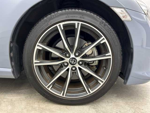 トヨタ ８６ GT 三重県 2018(平30)年 3.4万km グレー /禁煙車//純正7型ナビ/　CD/DVD/フルセグTV/Bluetooth//バックカメラ//パドルシフト//プッシュスタート//スマートキー//ETC//AAC//クルーズコントロール//オートライト//フォグライト//純正アルミホイール//社外コーナーセンサー//ステアリングスイッチ