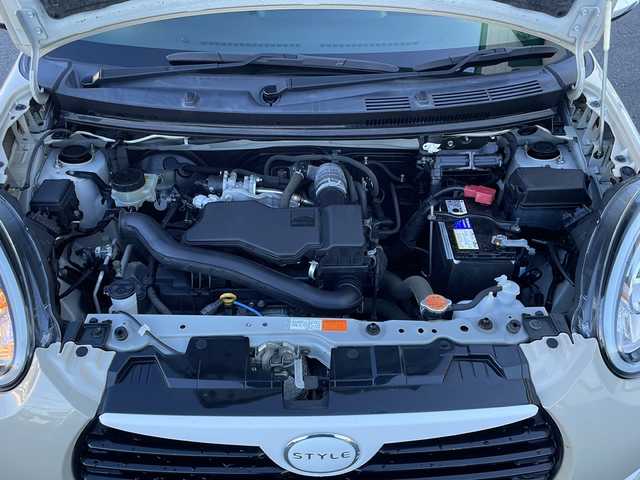 ダイハツ ブーン スタイル SAⅢ 山口県 2019(平31)年 6万km ホワイト/パウダリーベージュメタリック 2トーン ワンオーナー/社外SDナビ/・フルセグテレビ/・CD/DVD/・Bluetooth/・AM/FM/USB/ETC/前後ドライブレコーダー【ZDR-015】/シートヒーター（運転席）/スマートキー/プッシュスタート/シガーソケット/LEDヘッドライト/フォグランプ/電動格納ウィンカーミラー/ドアバイザー/スマートアシストIII/・衝突警報機能/・衝突回避支援ブレーキ機能/・車線逸脱警報機能/・誤発進抑制機能(前方)/・誤発進抑制機能(後方)/・先行車発進お知らせ機能/・オートハイビーム