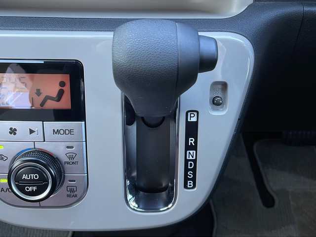 ダイハツ ブーン スタイル SAⅢ 山口県 2019(平31)年 6万km ホワイト/パウダリーベージュメタリック 2トーン ワンオーナー/社外SDナビ/・フルセグテレビ/・CD/DVD/・Bluetooth/・AM/FM/USB/ETC/前後ドライブレコーダー【ZDR-015】/シートヒーター（運転席）/スマートキー/プッシュスタート/シガーソケット/LEDヘッドライト/フォグランプ/電動格納ウィンカーミラー/ドアバイザー/スマートアシストIII/・衝突警報機能/・衝突回避支援ブレーキ機能/・車線逸脱警報機能/・誤発進抑制機能(前方)/・誤発進抑制機能(後方)/・先行車発進お知らせ機能/・オートハイビーム