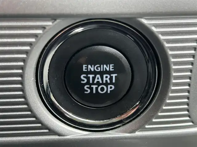 スズキ スペーシア HYBRID X 大阪府 2019(令1)年 4.6万km ピュアホワイトP 社外ナビ　ECLIPSEナビ/・Bluetooth/CD/DVD/フルセグTV/USB/　ラジオ/主要装備/・全方位カメラ/・衝突軽減システム/・レーンキープアシスト/・横滑り防止装置/・アイドリングストップ/・両側パワースライドドア/・クリアランスソナー/・ベンチシート/・シートヒーター/・HUD/・LEDヘッドライト/・ステアリングスイッチ/・純正フロアマット/・純正アルミホイール/・ETC