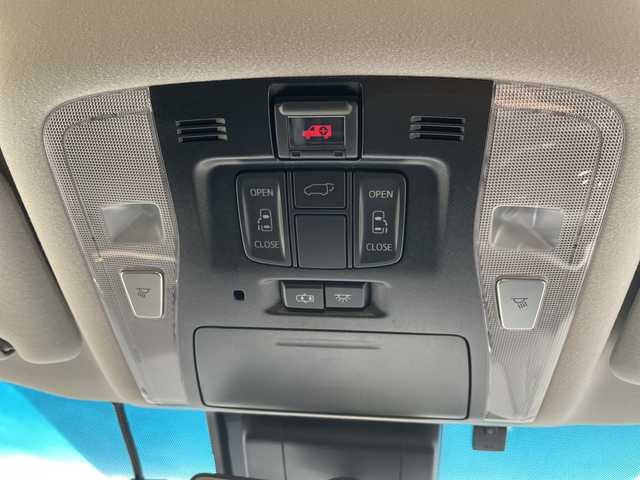 トヨタ アルファード S Cパッケージ 愛知県 2018(平30)年 5.2万km ホワイトパールクリスタルシャイン トヨタセーフティセンス/純正10型ナビ　SDカードなし/フリップダウンモニター/三眼LEDヘッドライト/両側パワースライドドア/レーダークルーズコントロール/シートヒーター/エアシート/パワーシート/コーナーセンサー/純正アルミホイール/ETC2.0/ステアリングヒーター/インテリジェントミラー/リアオートエアコン/オートマチックハイビーム/衝突軽減システム/フルセグ/CD DVD/Bluetooth/ステアリングスイッチ/スマートキー/プッシュスタート