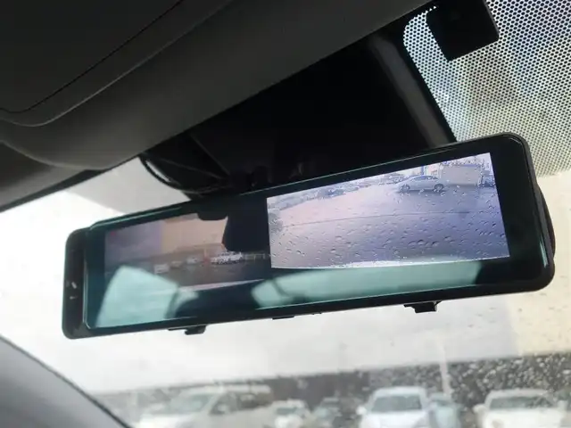 トヨタ プリウス Sツーリングセレクション 山形県 2019(令1)年 5.5万km ホワイトパールクリスタルシャイン 衝突被害軽減システム/TRDエアロ/純正SDナビ/　　【CD DVD BT フルセグ MSV】/バックカメラ/レーダークルーズコントロール/LEDオートライト/ソフトレザーシート/シートヒーター/純正17インチアルミホイール/ルームミラー型ドライブレコーダー/アイドリングストップ/ステアリングスイッチ/電動格納ウィンカーミラー/フォグランプ/スマートキー×2/ETC