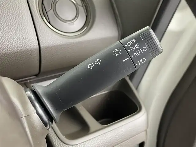 ホンダ Ｎ ＢＯＸ L 埼玉県 2022(令4)年 1.7万km プラチナホワイトパール ホンダセンシング/純正エントリーインターナビ（CD/BT/FM/AM）/バックカメラ　/両側パワースライドドア　/運転席助手席シートヒーター　/サイドエアバッグ＋サイドカーテンエアバック　/ＬＥＤヘッドライト/オートライト　/純正ドライブレコーダー前後/電子制御パーキングブレーキ/オートブレーキホールド/充電用USBジャック/純正フロアマット