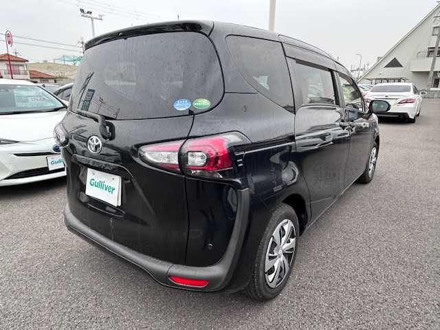 トヨタ シエンタ ファンベースG 大阪府 2019(令1)年 2.6万km ブラックマイカ ナビ　/フルセグ　/Ｂｌｕｅｔｏｏｔｈ　/全方位カメラ　/両側パワースライドドア　/オートハイビーム　/前後コーナーセンサー　/革巻きハンドル　/ビルトインＥＴＣ　/前後ドライブレコーダー　/ＵＳＢ　/フロアーマット
