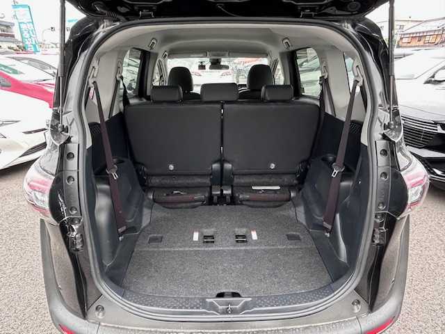 トヨタ シエンタ ファンベースG 大阪府 2019(令1)年 2.6万km ブラックマイカ ナビ　/フルセグ　/Ｂｌｕｅｔｏｏｔｈ　/全方位カメラ　/両側パワースライドドア　/オートハイビーム　/前後コーナーセンサー　/革巻きハンドル　/ビルトインＥＴＣ　/前後ドライブレコーダー　/ＵＳＢ　/フロアーマット