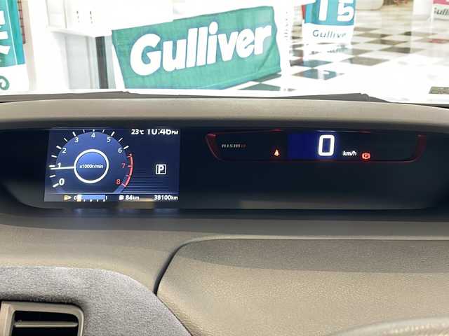 日産 セレナ ニスモ 福井県 2018(平30)年 3.9万km ブリリアントホワイトパール 純正９インチナビ/フルセグTV/アラウンドビューモニター/パーキングアシスト/ニスモセーフティーパック/プロパイロット/両側オートスライドドア/ETC/純正ドライブレコーダー/インテリジェントルームミラー/ニスモ専用パーツ/オートライト/LEDヘッドライト/純正AW/純正フロアマット/プッシュスタート/スマートキー/ステアリングスイッチ/ウィンカーミラー