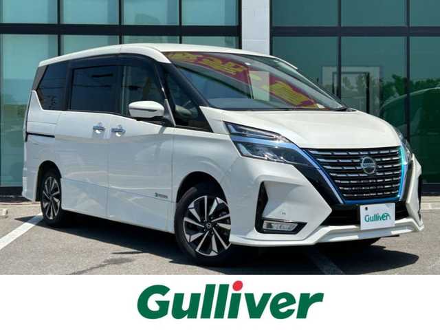 日産 セレナ e－パワー ハイウェイスター V 和歌山県 2020(令2)年 4.7万km ブリリアントホワイトパール 純正10インチナビ（MM519D-L）/（BT/CD/DVD）/フルセグTV/全方位カメラ/横滑り防止/レーンキープアシスト/衝突被害軽減ブレーキ/ブラインドスポットモニター/プロパイロット/前後コーナーセンサー/オートライト/フリップダウンモニター/前後ドラレコ/ETC/両側パワスラ/ハンズフリーオートスライド/ステアリングリモコン/LEDヘッドライト/フォグランプ/後席サンシェード/ドアバイザー/純正16インチアルミ/純正フロアマット