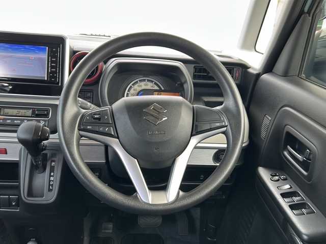 スズキ スペーシア HYBRID X 茨城県 2018(平30)年 2.6万km オフブルーM ディーラーオプションナビ（CN-RZ773W）/【フルセグTV/CD/DVD/Bluetooth/ラジオ】/全方位カメラ/両側パワースライドドア/ヘッドアップディスプレイ/衝突被害軽減システム/レーンキープアシスト/リヤコーナーセンサー/横滑り防止機能/アイドリングストップ/運転席シートヒーター/ETC/リヤサーキュレーター/オートライト/純正フロアマット/純正ドアバイザー/プッシュスタート/スマートキー
