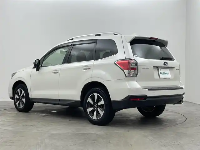 スバル フォレスター Xブレイク 埼玉県 2016(平28)年 5.1万km クリスタルホワイトP 4WD/社外７インチナビ/ CD DVD フルセグTV Bluetooth/バックカメラ/アイサイト/アドバンスセーフティパッケージ/衝突軽減ブレーキ/レーダークルーズコントロール/ブラインドスポットモニター/レーンキープアシスト/ドライブレコーダー/ハーフレザー/パワーシート /シートヒーター/タワーバー（STI）/LEDオートライト/ETC
