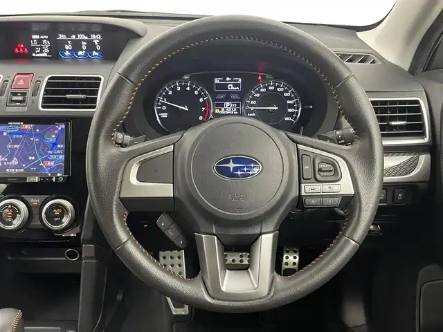 スバル フォレスター Xブレイク 埼玉県 2016(平28)年 5.1万km クリスタルホワイトP 4WD/社外７インチナビ/ CD DVD フルセグTV Bluetooth/バックカメラ/アイサイト/アドバンスセーフティパッケージ/衝突軽減ブレーキ/レーダークルーズコントロール/ブラインドスポットモニター/レーンキープアシスト/ドライブレコーダー/ハーフレザー/パワーシート /シートヒーター/タワーバー（STI）/LEDオートライト/ETC