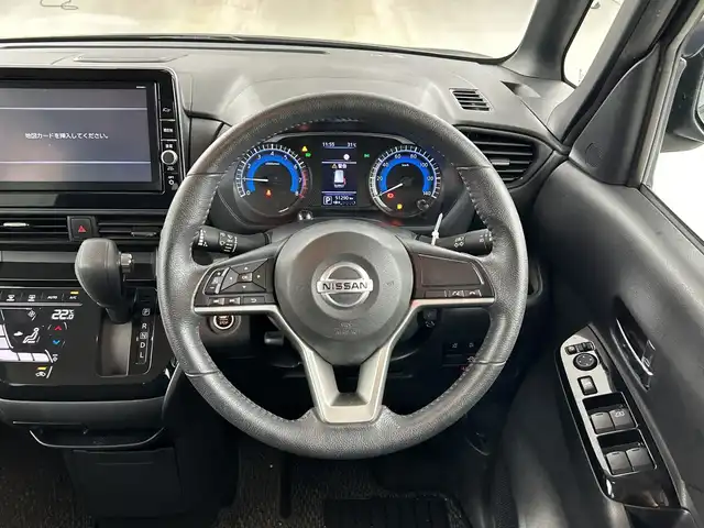 日産 ルークス ハイウェイスター Gターボ 愛知県 2021(令3)年 5.2万km チタニウムグレーメタリック 純正9インチナビ（AM/FM/フルセグ/BT/CD/DVD）/アラウンドビューカメラ/両側パワースライドドア/純正15インチAW/エマージェンシーブレーキ/車線逸脱警報システム/先行者発進お知らせ/速度標識表示/道路標識表示/ソナー/ふらつき警報/アイドリングストップ/スマートキー/プッシュスタート/電動格納ミラー/オートライト/オートハイビーム/ビルトインETC/LEDヘッドライト/フロントフォグ/前後コーナーセンサー/ドアバイザー