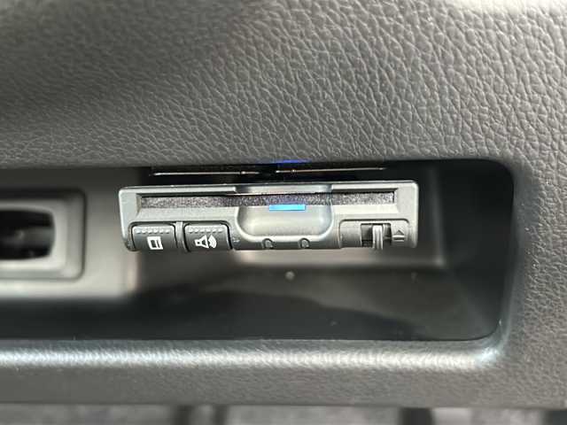 日産 デイズ ルークス ハイウェイスター Xターボ 岐阜県 2018(平30)年 4.8万km ホワイトパール 登録時走行距離47959km/純正ＳＤナビ/全方位カメラ/ワンオーナー/フルセグＴＶ/ターボ/片側パワースライドドア/プリクラッシュ/純正14インチアルミホイール/純正フロアマット/前後ドライブレコーダー/プッシュスタート/スマートキー/スペアキー(1本)/禁煙車/LEDヘッドライト/オートライト/フォグランプ/オートマチックハイビーム/アイドリングストップ