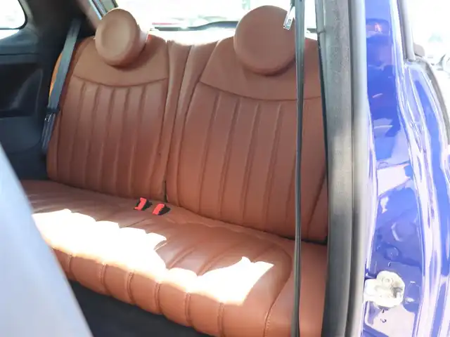 アバルト ５９５ ツーリズモ 長野県 2018(平30)年 4.4万km 青 茶革シート/2DINナビ/フルセグTV/バックカメラ/純正17AW/イエローキャリパー/ETC/ドライブレコーダー/パドルシフト/防眩ミラー/ステアリングスイッチ