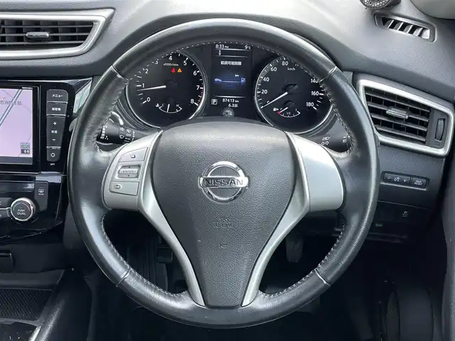 日産 エクストレイル 20X ブラックエクストリーマーX エマB 道央・札幌 2015(平27)年 8.8万km ダイヤモンドブラック ４WD/純正ディーラーOPナビ/CD/DVD/BT/フルセグ/エマージェンシーブレーキ/横滑り防止装置/ヒルディセントコントロール/レーンキープアシスト/クリアランスソナー/ビルトインETC/アイドリングストップ/ECOMODE/前席シートヒーター/カプロンシート/プッシュスタート/スマートキー/LEDヘッドライト/オートライト/フォグランプ/電動格納ミラー/ウィンカーミラー/純正フロアマット/社外AW付夏タイヤ積込/245/45/R20/2017年/山4mm