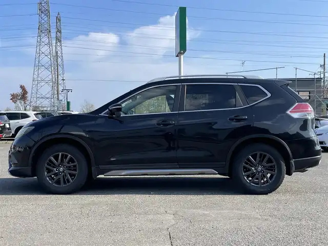 日産 エクストレイル 20X ブラックエクストリーマーX エマB 道央・札幌 2015(平27)年 8.8万km ダイヤモンドブラック ４WD/純正ディーラーOPナビ/CD/DVD/BT/フルセグ/エマージェンシーブレーキ/横滑り防止装置/ヒルディセントコントロール/レーンキープアシスト/クリアランスソナー/ビルトインETC/アイドリングストップ/ECOMODE/前席シートヒーター/カプロンシート/プッシュスタート/スマートキー/LEDヘッドライト/オートライト/フォグランプ/電動格納ミラー/ウィンカーミラー/純正フロアマット/社外AW付夏タイヤ積込/245/45/R20/2017年/山4mm