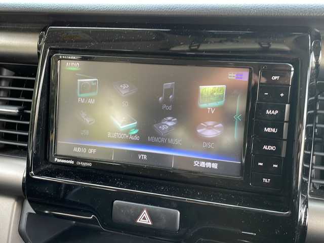 スズキ ハスラー J ブラックインテリアパッケージ 福井県 2018(平30)年 5.4万km アクティブイエロー/ブラック2トーンルーフ 登録時走行距離５３２５６ｋｍ/ワンオーナー/ブラックインテリアパッケージ/４WD/デュアルカメラブレーキサポート/レーンキープアシスト/社外メモリナビゲーション/（CD/DVD/BT）/フルセグテレビ/前後ドライブレコーダー（ミラー型）/純正15インチアルミホイール/HIDヘッドライト/LEDフォグランプ/ダウンヒルコントロール/シートヒーター/ハーフレザーシート/オートライト/アイドリングストップ/ETC/ドアバイザー/プッシュスタート/スマートキー/保証書/取扱説明書