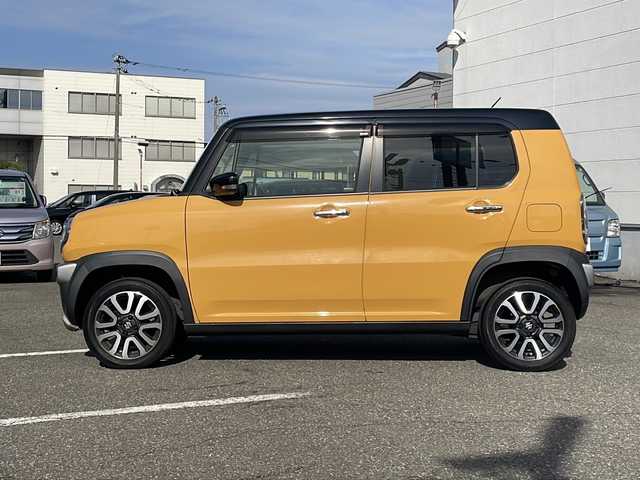 スズキ ハスラー J ブラックインテリアパッケージ 福井県 2018(平30)年 5.4万km アクティブイエロー/ブラック2トーンルーフ 登録時走行距離５３２５６ｋｍ/ワンオーナー/ブラックインテリアパッケージ/４WD/デュアルカメラブレーキサポート/レーンキープアシスト/社外メモリナビゲーション/（CD/DVD/BT）/フルセグテレビ/前後ドライブレコーダー（ミラー型）/純正15インチアルミホイール/HIDヘッドライト/LEDフォグランプ/ダウンヒルコントロール/シートヒーター/ハーフレザーシート/オートライト/アイドリングストップ/ETC/ドアバイザー/プッシュスタート/スマートキー/保証書/取扱説明書