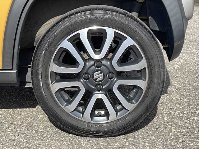 スズキ ハスラー J ブラックインテリアパッケージ 福井県 2018(平30)年 5.4万km アクティブイエロー/ブラック2トーンルーフ 登録時走行距離５３２５６ｋｍ/ワンオーナー/ブラックインテリアパッケージ/４WD/デュアルカメラブレーキサポート/レーンキープアシスト/社外メモリナビゲーション/（CD/DVD/BT）/フルセグテレビ/前後ドライブレコーダー（ミラー型）/純正15インチアルミホイール/HIDヘッドライト/LEDフォグランプ/ダウンヒルコントロール/シートヒーター/ハーフレザーシート/オートライト/アイドリングストップ/ETC/ドアバイザー/プッシュスタート/スマートキー/保証書/取扱説明書