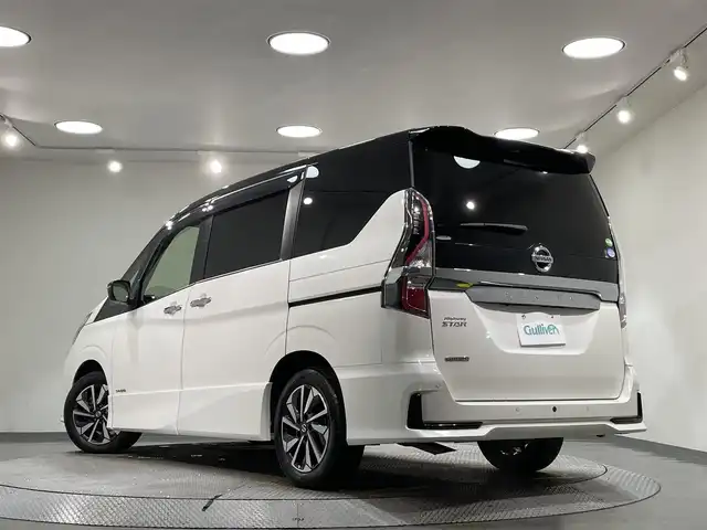 日産 セレナ ハイウェイスター 愛知県 2021(令3)年 6.3万km ブリリアントホワイトパール 2トーン 純正１０インチナビ/パワースライドドア/衝突軽減ブレーキ/車線逸脱警報/クリアランスソナー/ブラインドスポットモニター/クルーズコントロール/バックカメラ/ドライブレコーダー/アクセサリーソケット/ビルトインＥＴＣ/アイドリングストップ/ISOFIX/純正フロアマット/純正16インチアルミホイール