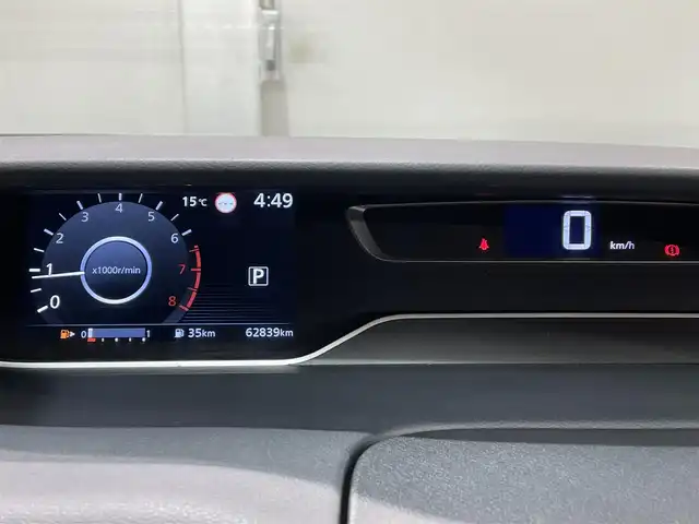 日産 セレナ ハイウェイスター 愛知県 2021(令3)年 6.3万km ブリリアントホワイトパール 2トーン 純正１０インチナビ/パワースライドドア/衝突軽減ブレーキ/車線逸脱警報/クリアランスソナー/ブラインドスポットモニター/クルーズコントロール/バックカメラ/ドライブレコーダー/アクセサリーソケット/ビルトインＥＴＣ/アイドリングストップ/ISOFIX/純正フロアマット/純正16インチアルミホイール