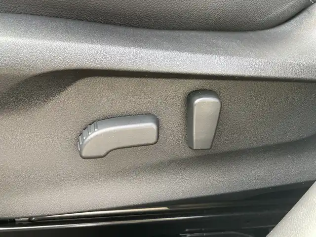 スバル フォレスター ツーリング 石川県 2018(平30)年 4.1万km パール 純正メモリーナビ/フルセグTV/バック＆サイドカメラ/LEDヘッドライト/ETC/ハーフレザーシート/シートヒーター/純正アルミホイール/デジタルミラー/ブラインドスポットモニター/レーダークルーズ/アイサイト/ドラレコ/オートライト