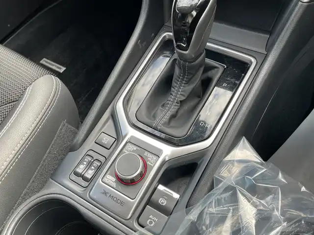 スバル フォレスター ツーリング 石川県 2018(平30)年 4.1万km パール 純正メモリーナビ/フルセグTV/バック＆サイドカメラ/LEDヘッドライト/ETC/ハーフレザーシート/シートヒーター/純正アルミホイール/デジタルミラー/ブラインドスポットモニター/レーダークルーズ/アイサイト/ドラレコ/オートライト