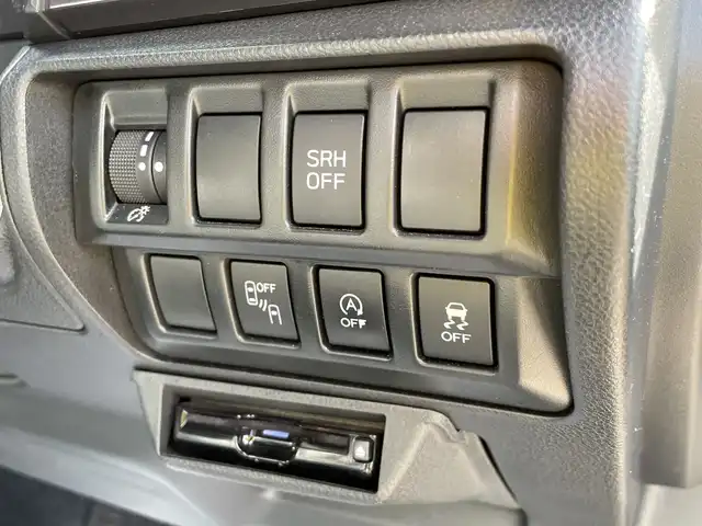 スバル フォレスター ツーリング 石川県 2018(平30)年 4.1万km パール 純正メモリーナビ/フルセグTV/バック＆サイドカメラ/LEDヘッドライト/ETC/ハーフレザーシート/シートヒーター/純正アルミホイール/デジタルミラー/ブラインドスポットモニター/レーダークルーズ/アイサイト/ドラレコ/オートライト