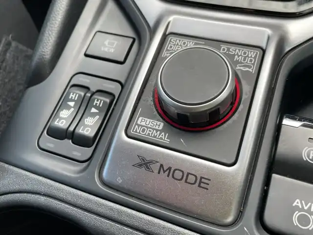 スバル フォレスター ツーリング 石川県 2018(平30)年 4.1万km パール 純正メモリーナビ/フルセグTV/バック＆サイドカメラ/LEDヘッドライト/ETC/ハーフレザーシート/シートヒーター/純正アルミホイール/デジタルミラー/ブラインドスポットモニター/レーダークルーズ/アイサイト/ドラレコ/オートライト