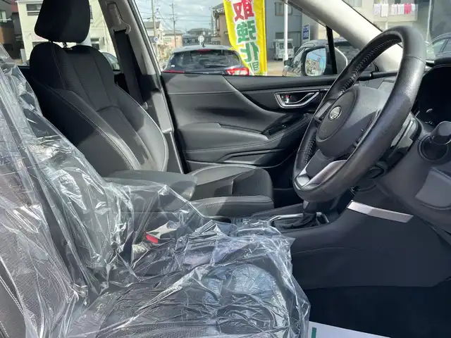 スバル フォレスター ツーリング 石川県 2018(平30)年 4.1万km パール 純正メモリーナビ/フルセグTV/バック＆サイドカメラ/LEDヘッドライト/ETC/ハーフレザーシート/シートヒーター/純正アルミホイール/デジタルミラー/ブラインドスポットモニター/レーダークルーズ/アイサイト/ドラレコ/オートライト