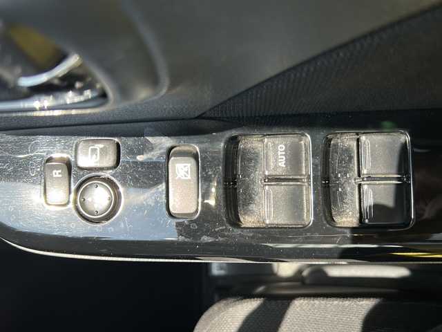 スズキ ワゴンＲ 20周年記念車 岐阜県 2014(平26)年 5.6万km ミステリアスバイオレットパール 登録時走行距離55989km/純正ＳＤナビ　/バックモニター　/スマートキー　/スペアキー1本/シートヒーター運転席　/ドライブレコーダー前後　/純正１５アルミホイール　/純正フロアマット　/ウィンカーミラー　/アイドリングストップ　/プッシュスタート/パワーウィンドウ/パワーステアリング/エアコンAAC/Blue tooth可/CD可/USB入力端子/HDMI入力端子/SDミュージックサーバー/ベンチシート/フルフラットシート/純正フロアマット/ABS/横滑り防止装置/オートライト/キセノンヘッドライト/エアバッグW/衝突被害軽減システム
