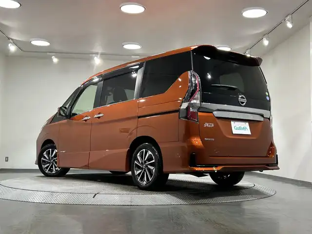 日産 セレナ