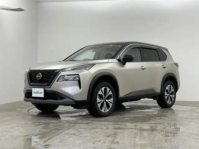 日産 エクストレイル X e－4ORCE 群馬県 2022(令4)年 6万km ベージュ 純正１２．３インチナビ　アラウンドビューモニター　プロパイロット　パワーバックドア　デジタルインナーミラー　ＡＨＢ　シートヒーター　パワーシート　純正１８インチＡＷ　ステアリングリモコン　ＥＴＣ　禁煙