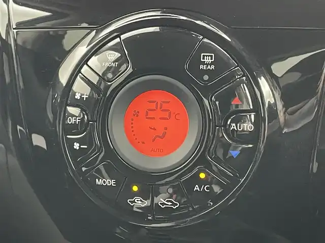 日産 ノート e－パワー X Vセレクション 岡山県 2020(令2)年 5.1万km ダークメタルグレー 社外ナビ/・FM/AM/Bluetooth/CD/DVD/インテリジェントアラウンドビューモニター/インテリジェントルームミラー/安全機能/・インテリジェントエマージェンシーブレーキ/・踏み間違い防止アシスト/・車線逸脱警告/・コーナーセンサー/・ハイビームアシスト/ETC/LEDヘッドライト/純正アルミホイール/フロアマット