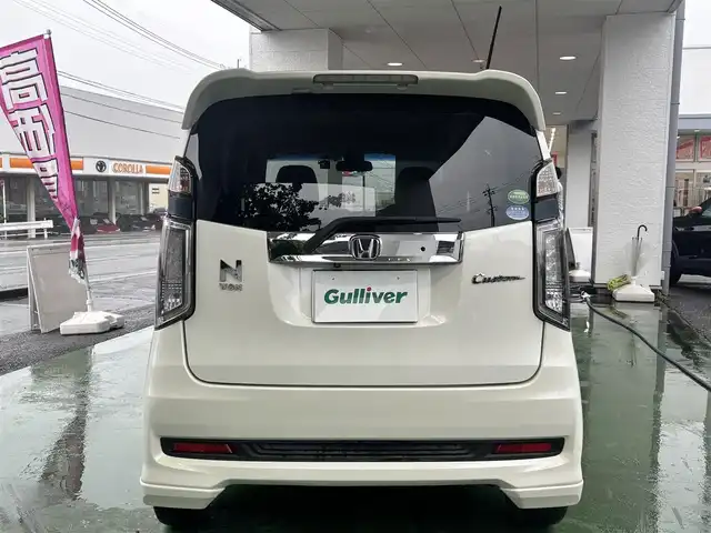 ホンダ Ｎ ＷＧＮ カスタム G ターボパッケージ 熊本県 2015(平27)年 8.2万km プレミアムホワイトパール 純正ナビ（VXM-152VFi）/【フルセグTV/CD/DVD/Bluetooth/MusicRack】/バックカメラ/シティブレーキアクティブシステム（CTBA）/クルーズコントロール/パドルシフト/黒ハーフレザーシート/ドライブレコーダー（DRV-220D）/純正14インチAW/ECON/横滑り防止機能/オートライト/LEDヘッドライト/フォグランプ/純正フロアマット/純正ドアバイザー/革巻きステアリング/ステアリングスイッチ/保証書/取扱説明書