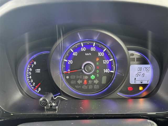 ホンダ Ｎ ＷＧＮ カスタム G ターボパッケージ 熊本県 2015(平27)年 8.2万km プレミアムホワイトパール 純正ナビ（VXM-152VFi）/【フルセグTV/CD/DVD/Bluetooth/MusicRack】/バックカメラ/シティブレーキアクティブシステム（CTBA）/クルーズコントロール/パドルシフト/黒ハーフレザーシート/ドライブレコーダー（DRV-220D）/純正14インチAW/ECON/横滑り防止機能/オートライト/LEDヘッドライト/フォグランプ/純正フロアマット/純正ドアバイザー/革巻きステアリング/ステアリングスイッチ/保証書/取扱説明書